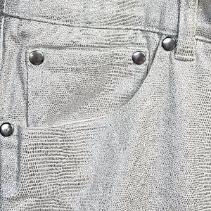 E39 By Eric Straight Leg Pants 12 Silver White NWOT Classic Subtle Metallic Glam